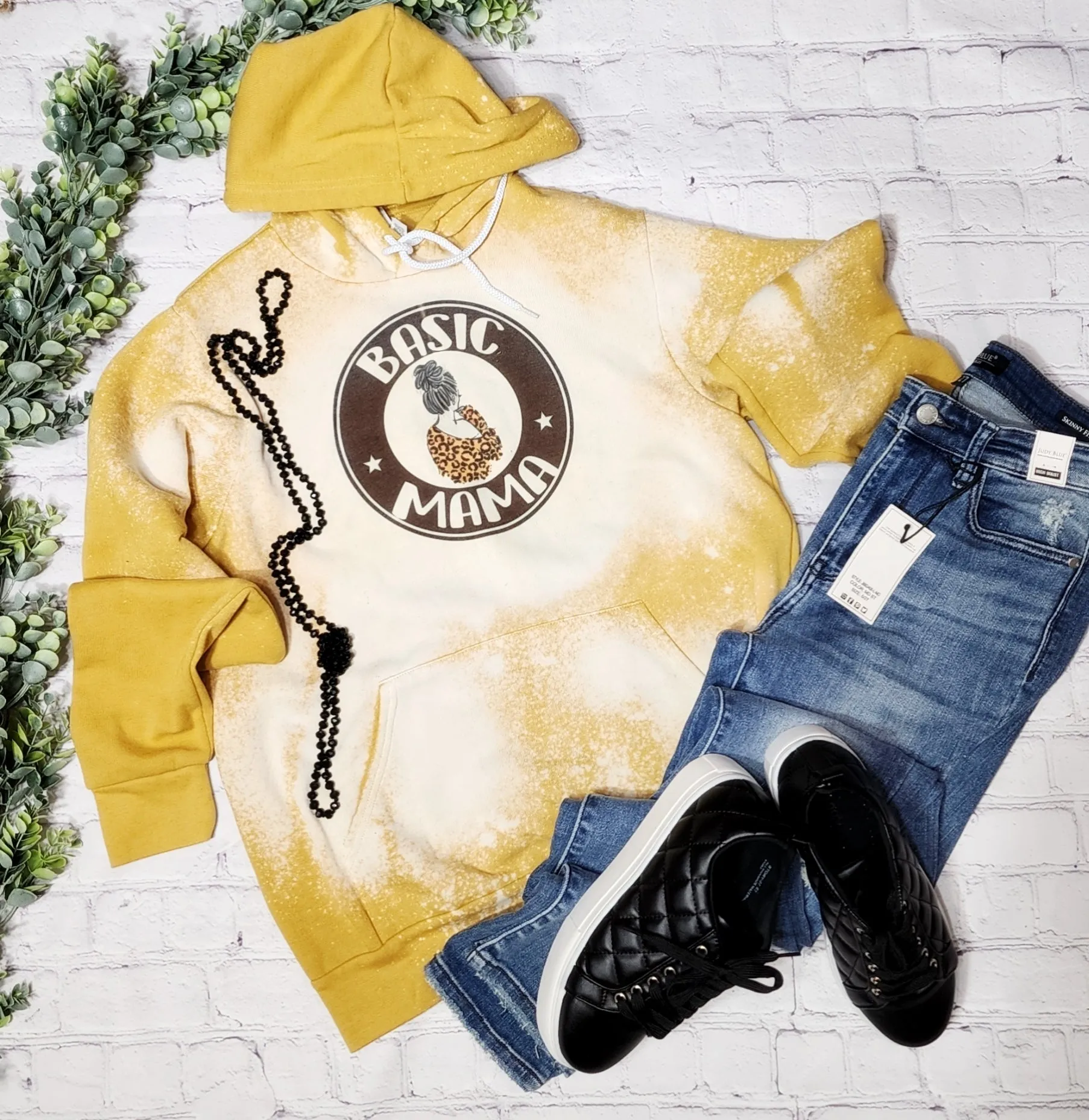 Basic Mama sweater