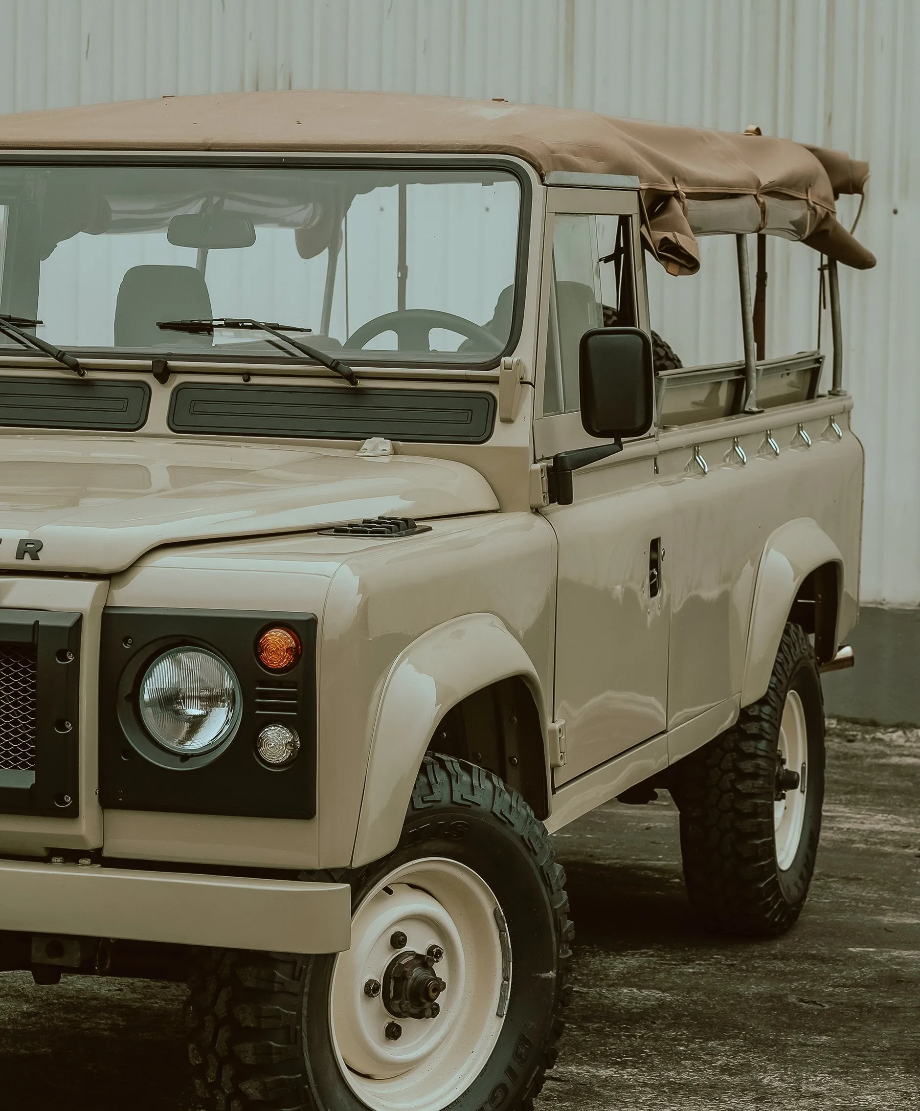 Beach Runner Defender 110