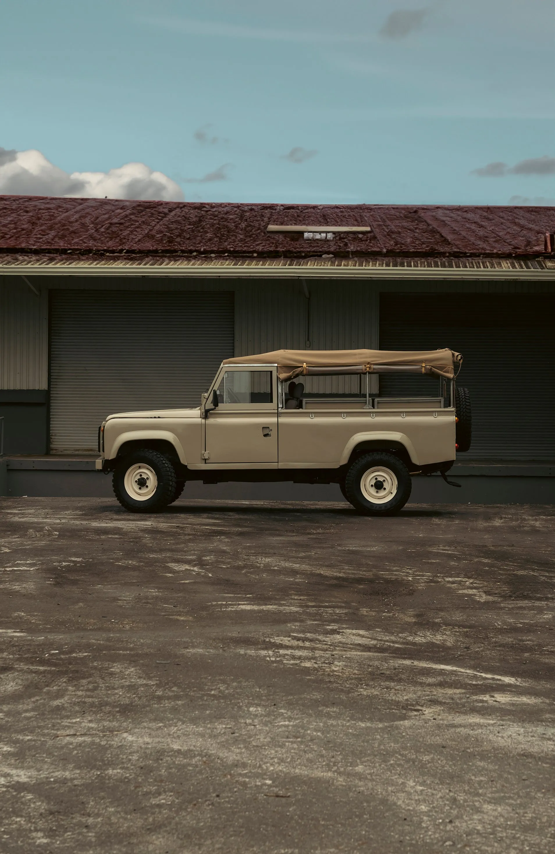 Beach Runner Defender 110