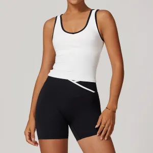 Jori Sleeveless Contrast V-Neck Crop Tank Top