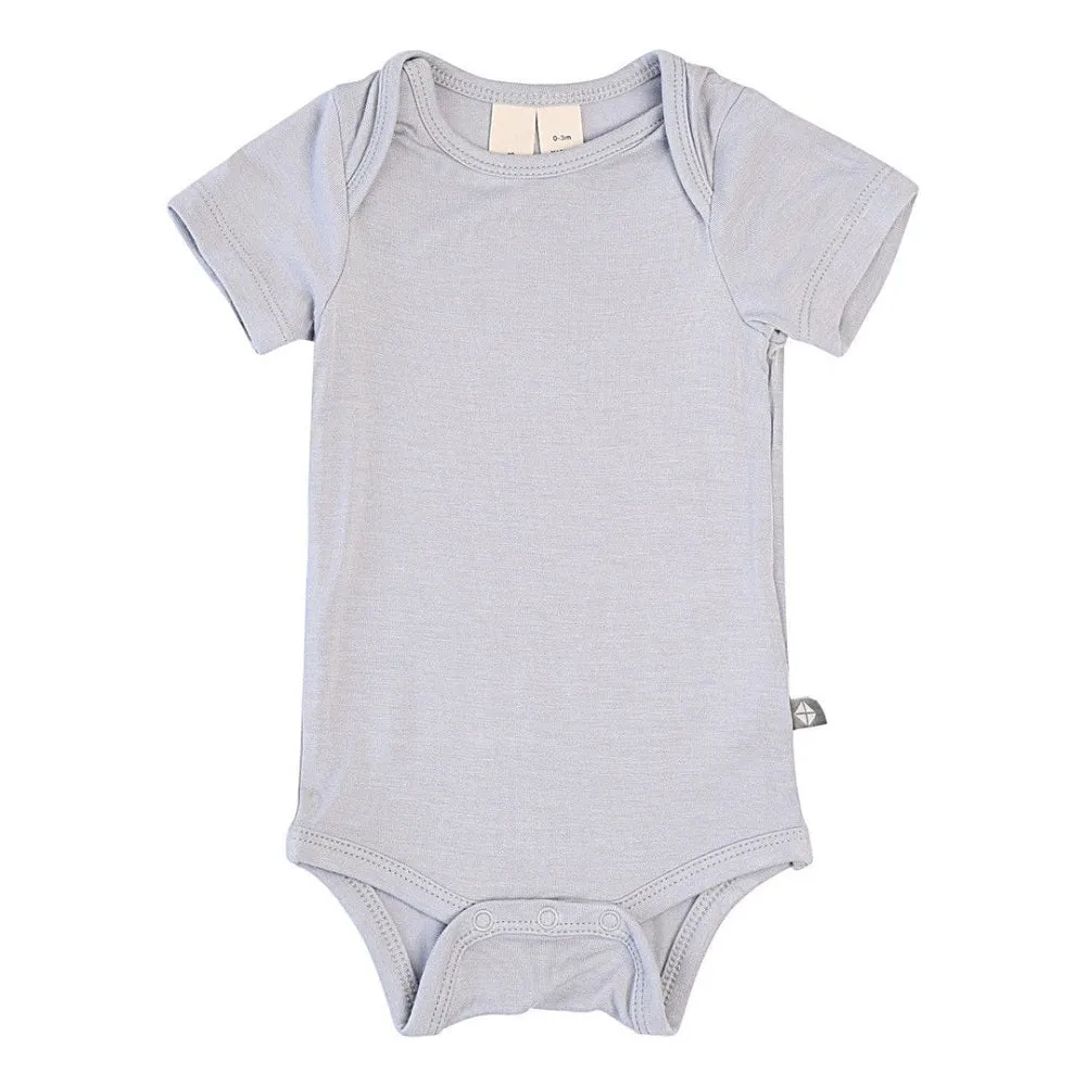 Kyte Baby Short Sleeve Bodysuit (Storm)