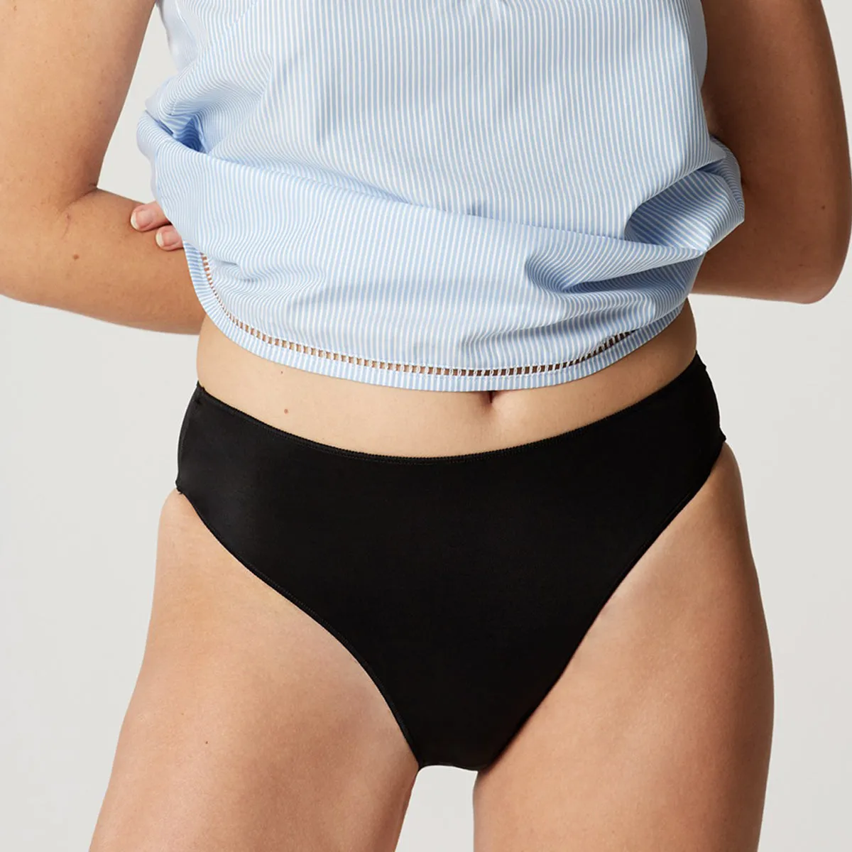 Lejaby Invisible French Cut Seamless Panty