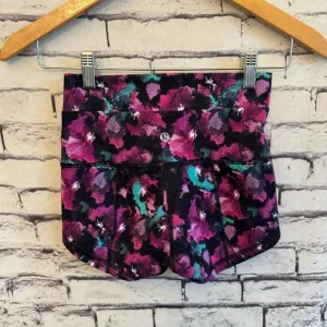 Lululemon Athletica Shorts Wunder Shorts 2&quot; Midnight Bloom SZ 4