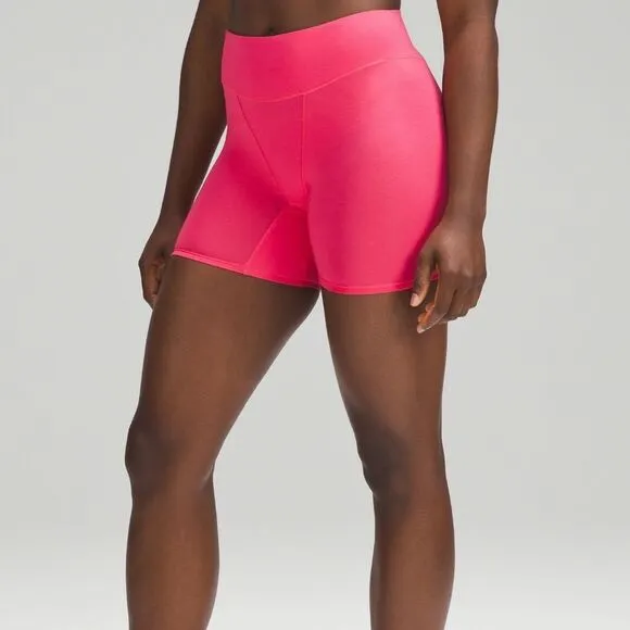 Lululemon UnderEase Super-High-Rise Shortie Underwear 2 Pack NWT Small