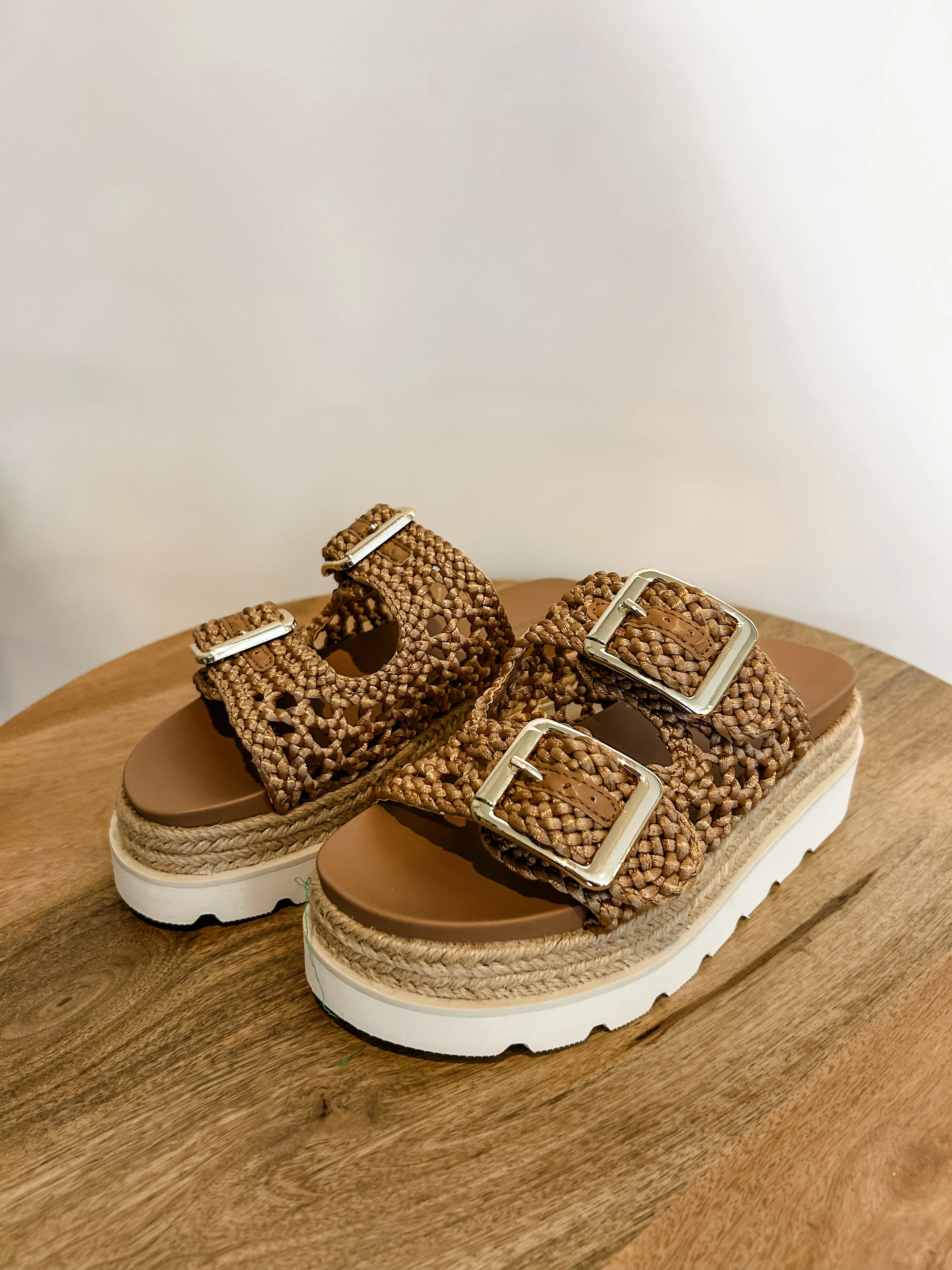 Madden Girl Mythical Rattan