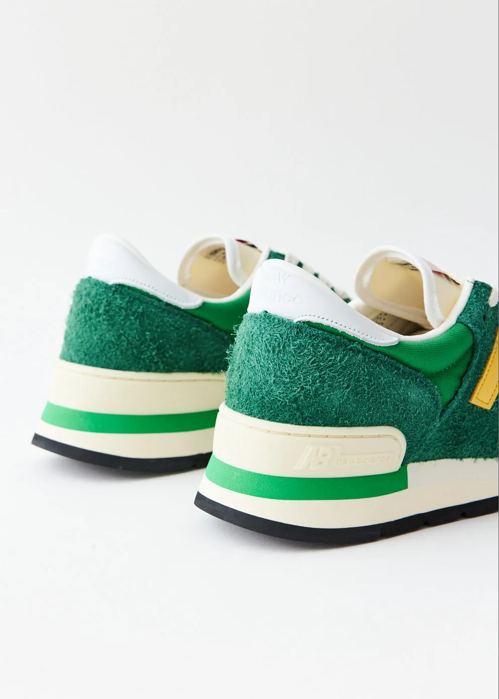 MADE in USA 990v1 Sneakers