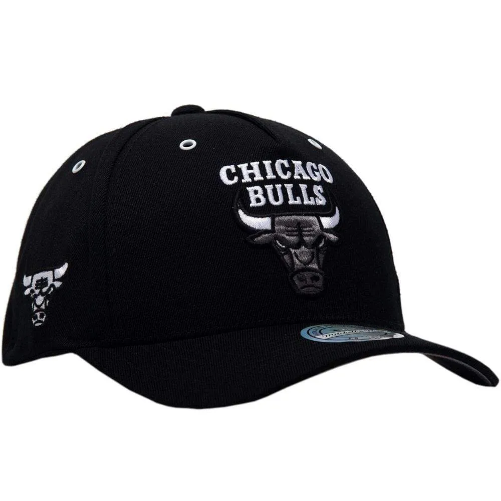 MITCHELL & NESS SNAP 110 PINCH PANEL CAP - CHICAGO BULLS