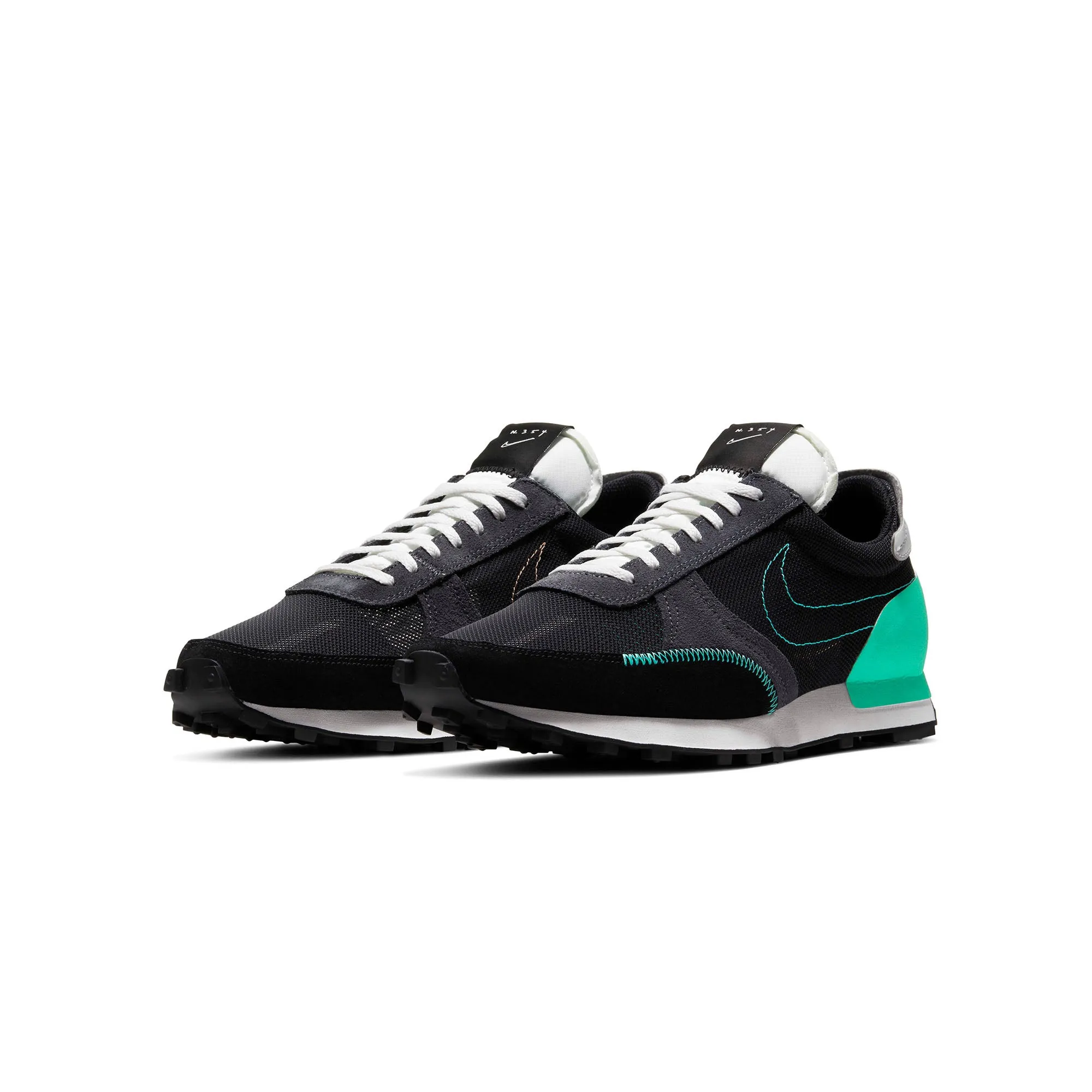 NIKE DAYBREAK-TYPE