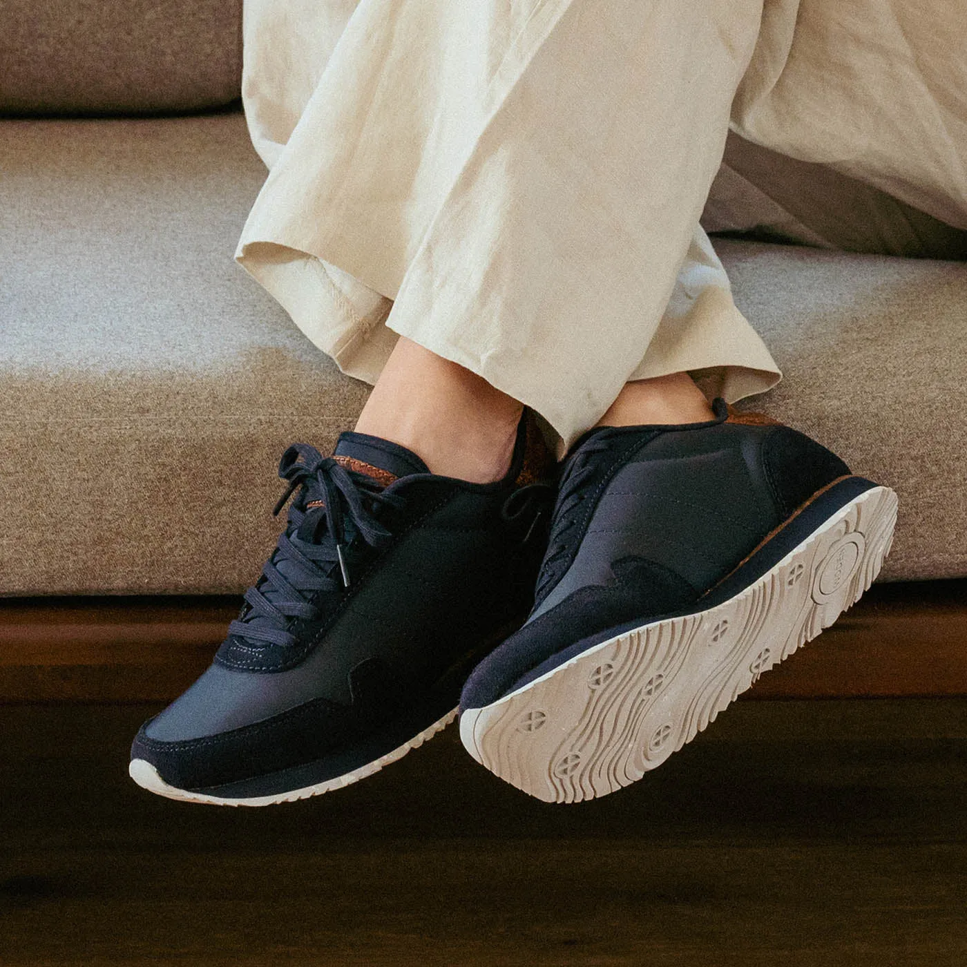 Nora III Leather - Dark Navy