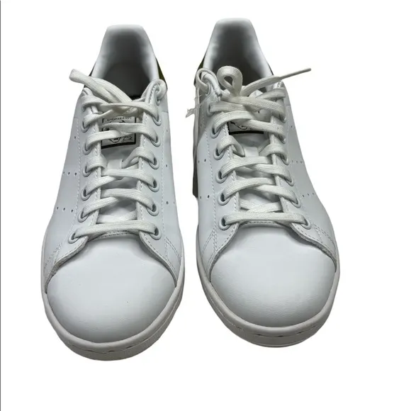 NWT adidas Originals Kids Stan Smith (End Plastic Waste} White Sneaker Size 5.5