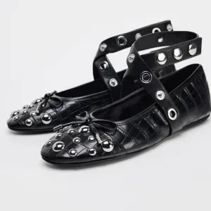 Round Toe Flats Slip-Ons