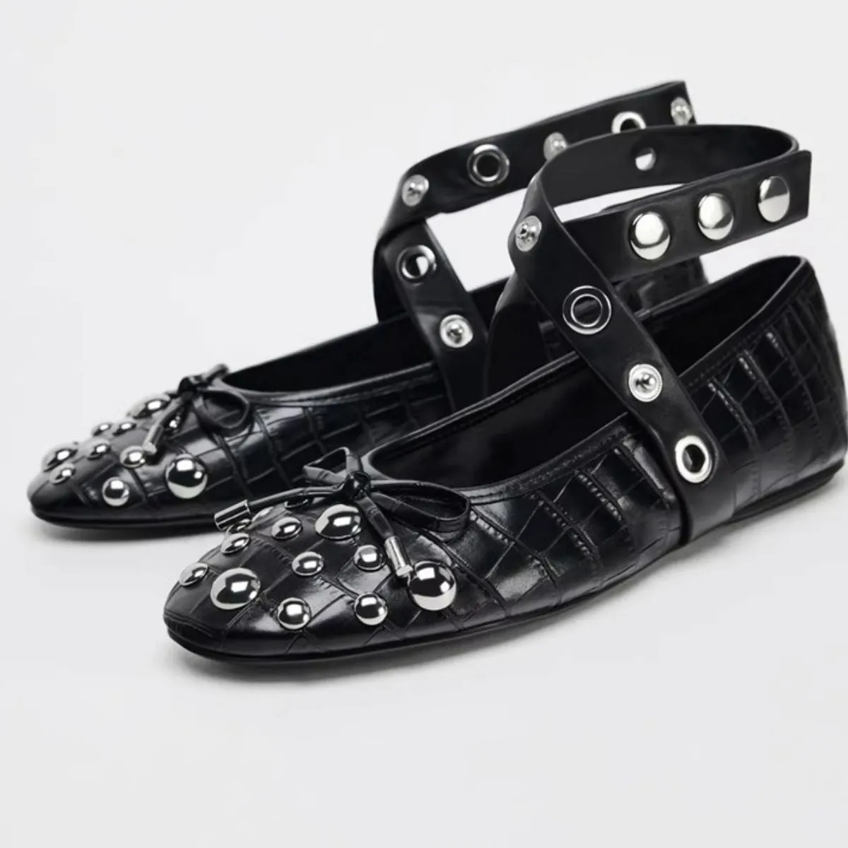 Round Toe Flats Slip-Ons