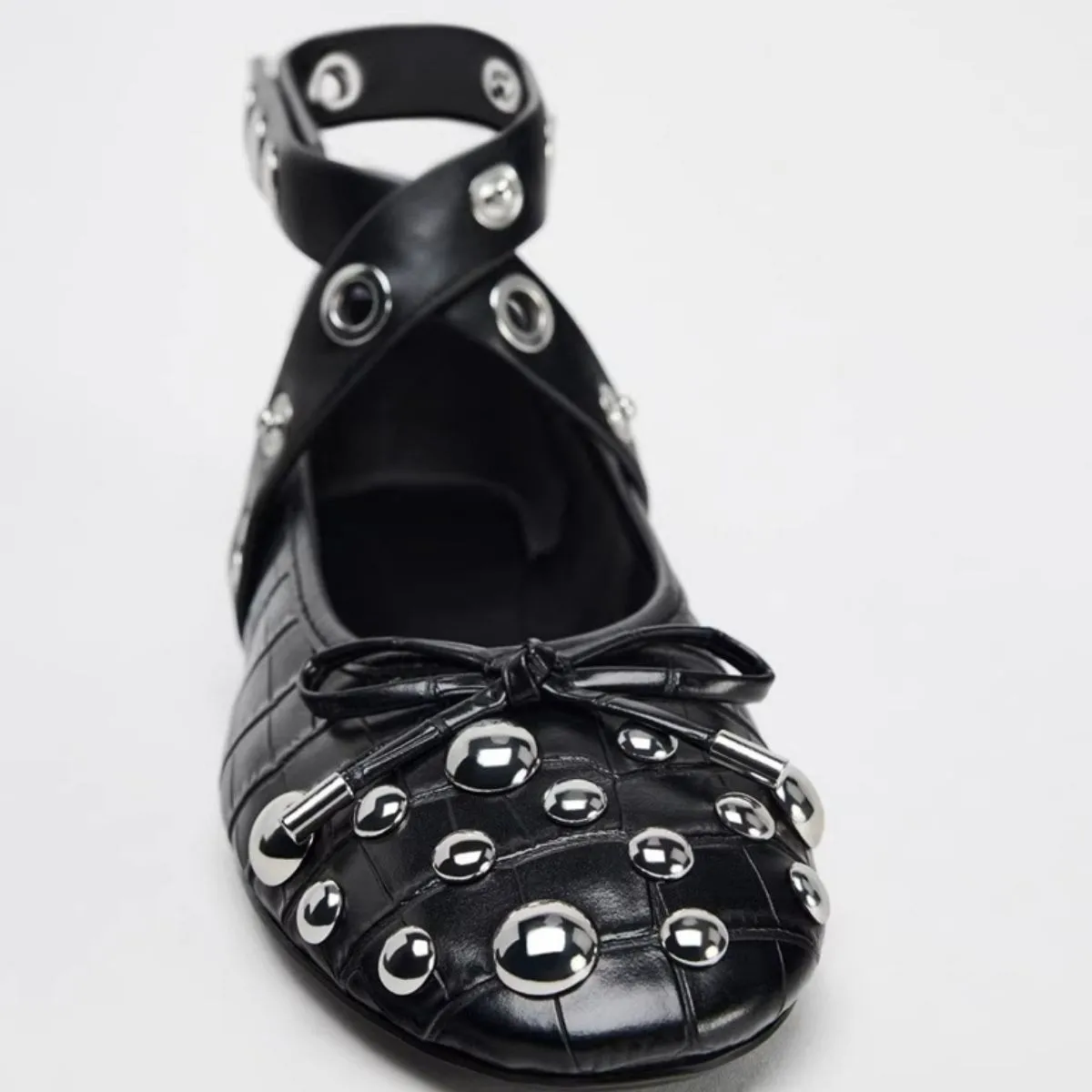 Round Toe Flats Slip-Ons