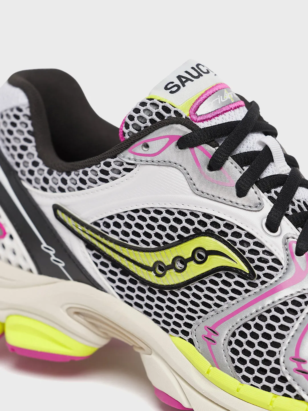 Saucony Progrid Triumph 4 Sneakers | White/Fluo