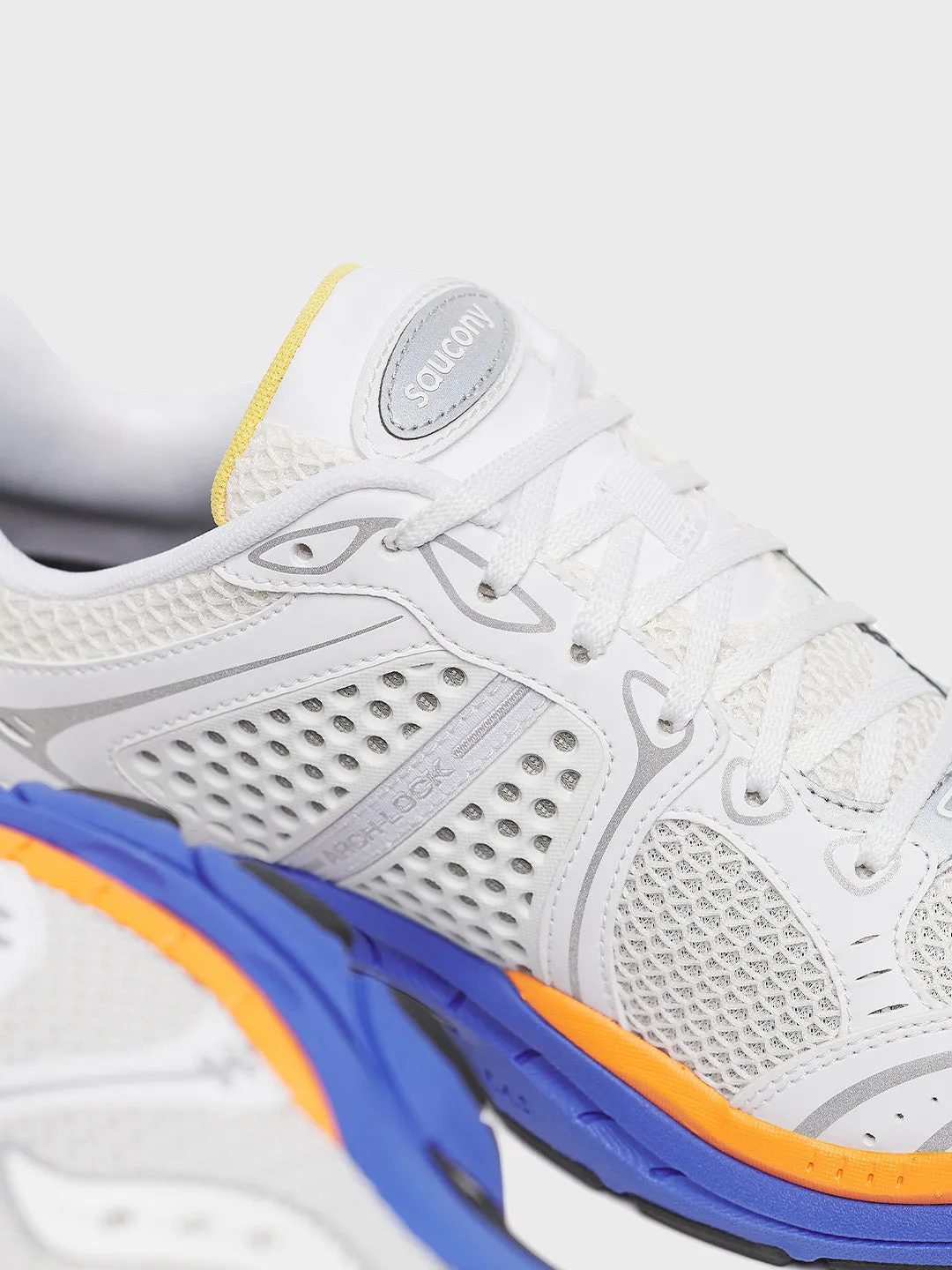 Saucony Progrid Triumph 4 Sneakers | White/Multi