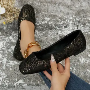 Slip-ons met vierkante neus en platte zool