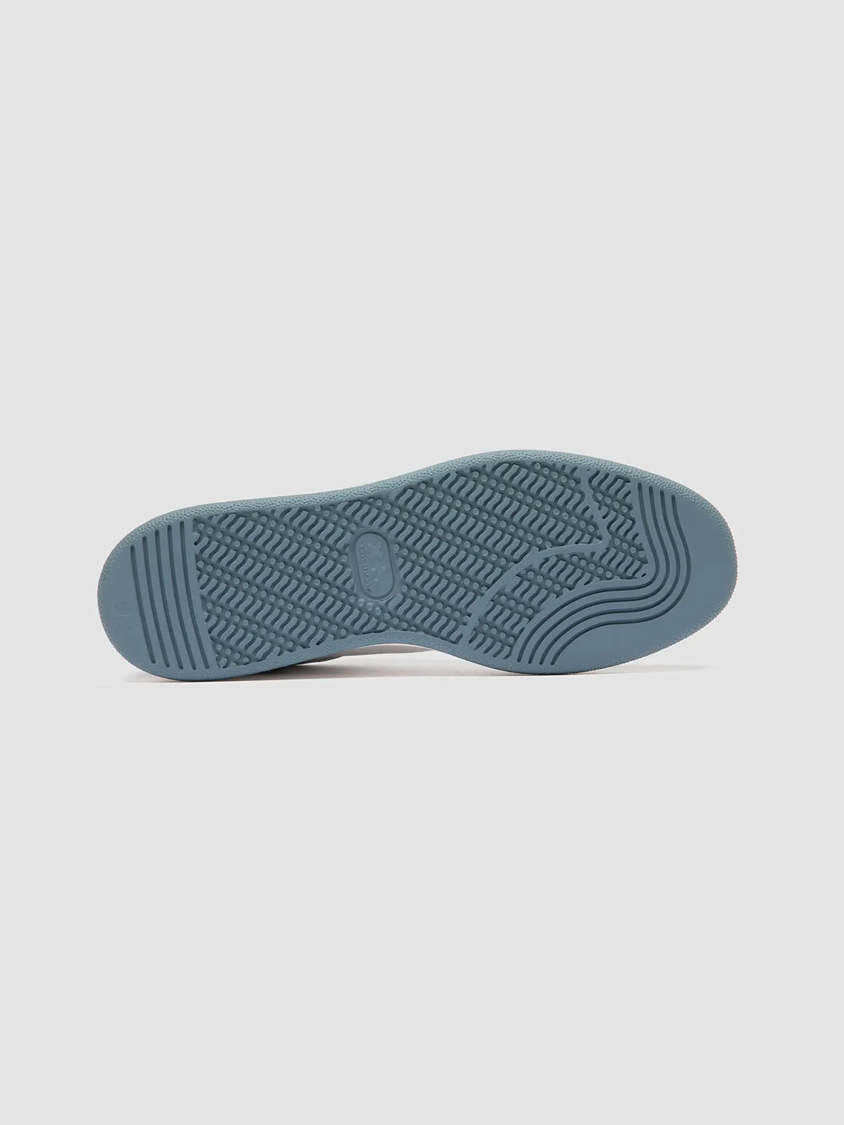 THE ANSWER 001 - White Leather and Suede Low Top Sneakers
