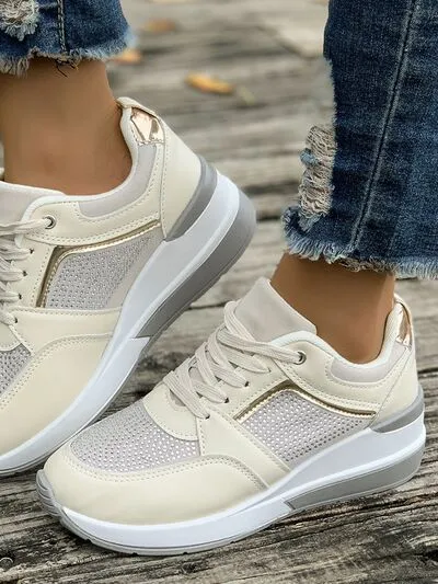 Vetersluitende rhinestone wedge sneakers