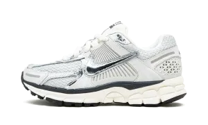 Zoom Vomero 5 Photon Dust
